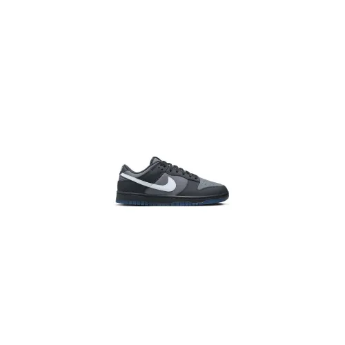 Nike Dunk Low Black