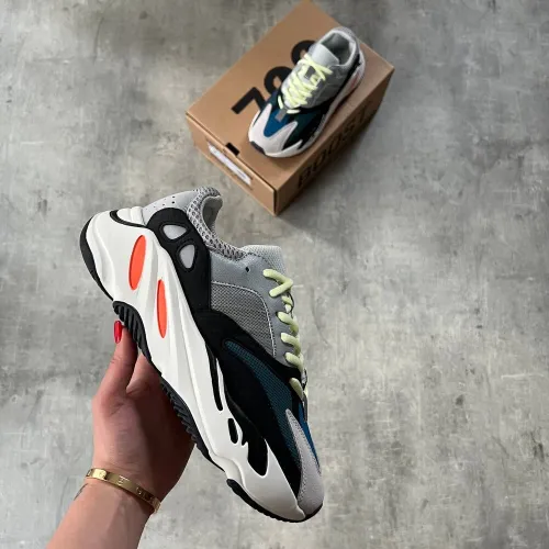 Adidas Yeezy 700 wawe Runner