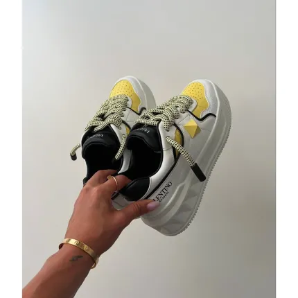 Valentino White / Yellow