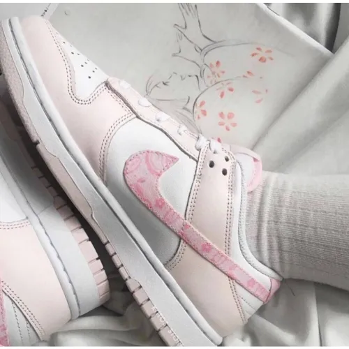 Nike Dunk Low Pink Paisley