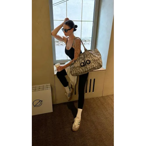 Alo Yoga iconic Shopper Grey Tiedye Askılı Gündelik Veya Spor Çanta