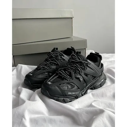 Balenciaga Track Black