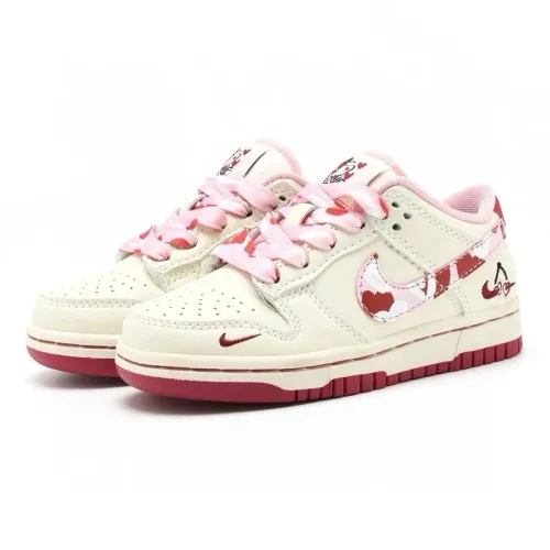 Nike SB Dunk “ Chery”