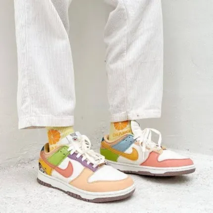 Nike Dunk Low Sun Club
