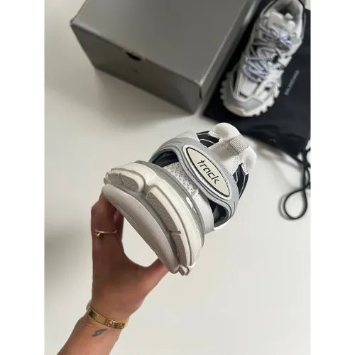 Balanciaga Track 2 White