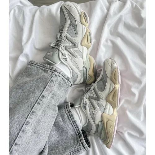 New Balance 9060 Akıllı Bağcık