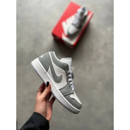Air Jordan 1 Low Wolf Grey Sail