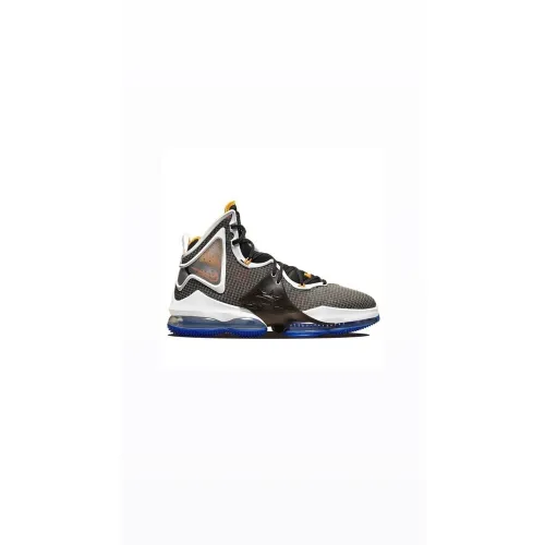 Nike LeBron 19 “white” Le Bron