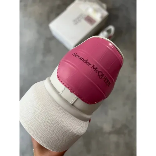 Alexander McQueen Pink