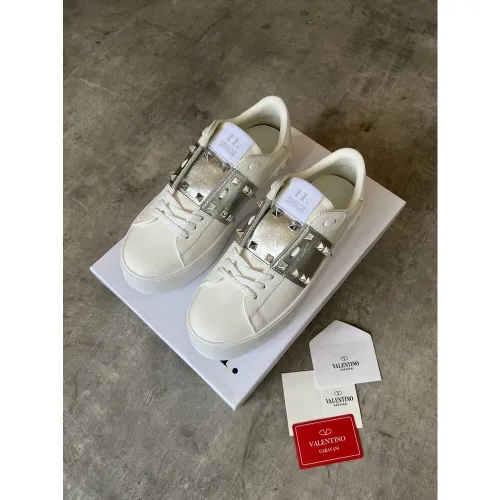 Valentino Women White Silver