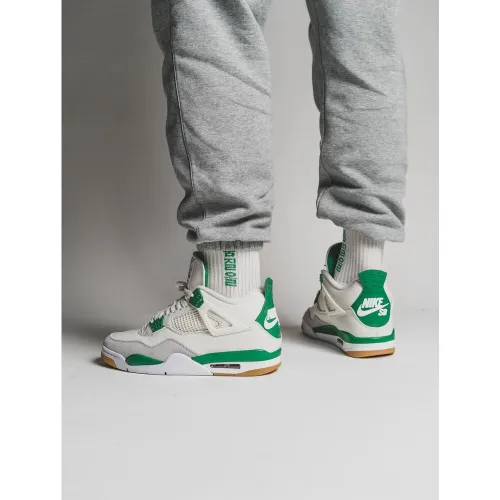 Air Jordan Retro 4 Pine Green