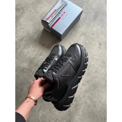 Prada Black Erkek
