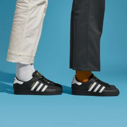 Adidas Superstar Black Classic
