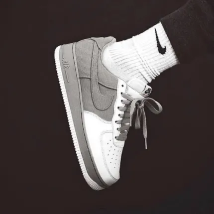 Nike Air Force  1 VELVET CROWN