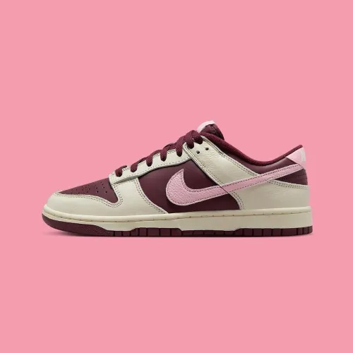Nike Dunk Low Bordo Pink