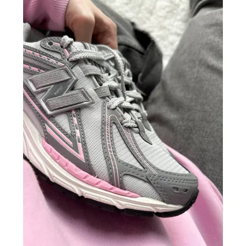 New balance 1906 Pink