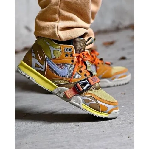 Nike Air Trainer 1 Coriander Nike Air Trainer 1 Coriander