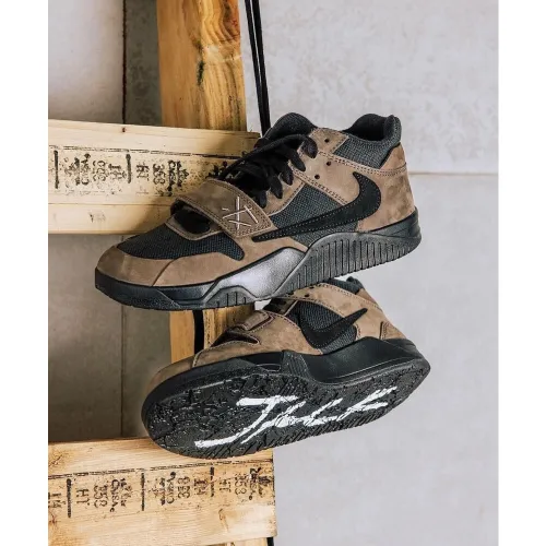 Jordan Brand x Travis Scott Jumpman Jack 