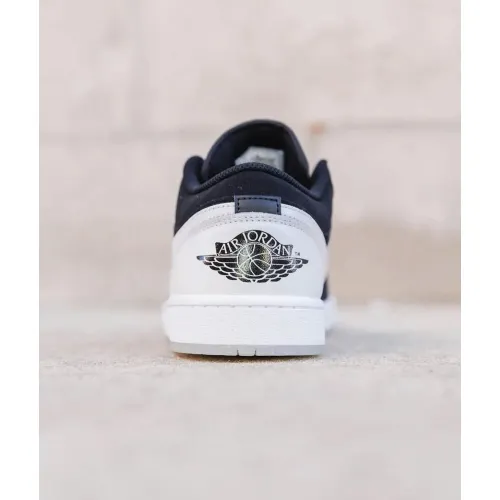 Air Jordan 1 Low Diamond Shorts