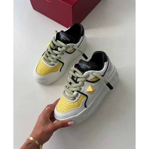 Valentino White / Yellow