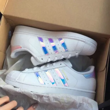 Adidas Süperstar “ Hologram “