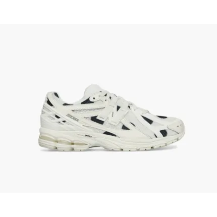 NEW BALANCE 1906r WHİTE BLACK