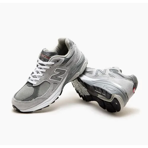New Balance 990 v3 Grey