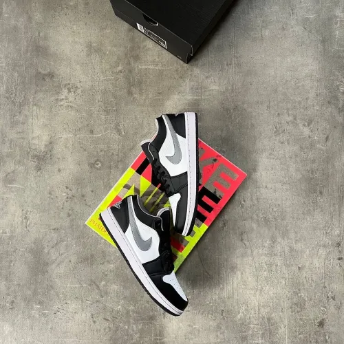 Nike Jordan Low Bred Toe Shadow