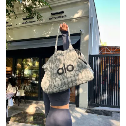 Alo Yoga iconic Shopper Grey Tiedye Askılı Gündelik Veya Spor Çanta