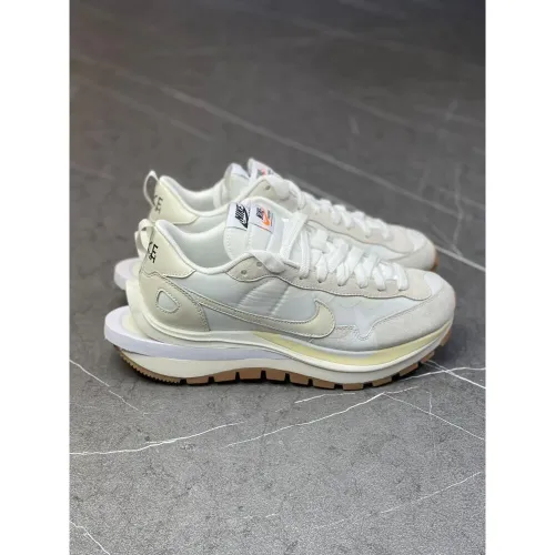 Nike Sacai White Nike Sacai White