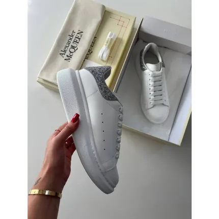 Alexander McQueen Sim
