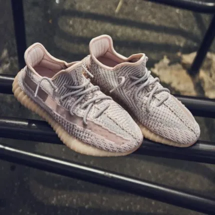 ADIDAS YEEZY BOOST 350 V2 SYNTH - AY01ADE0023