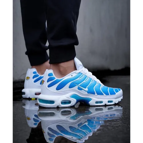 Air Max TN Plus Returns in an OG White/Blue Colorway