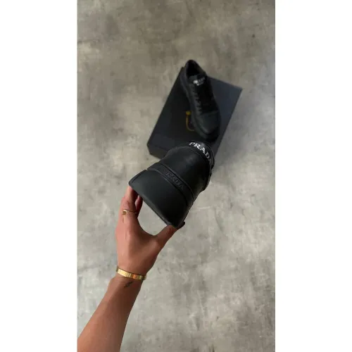 Prada Deri Black