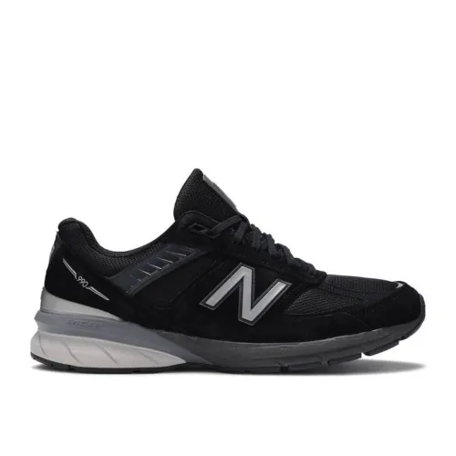 New Balance 990 v5 Black